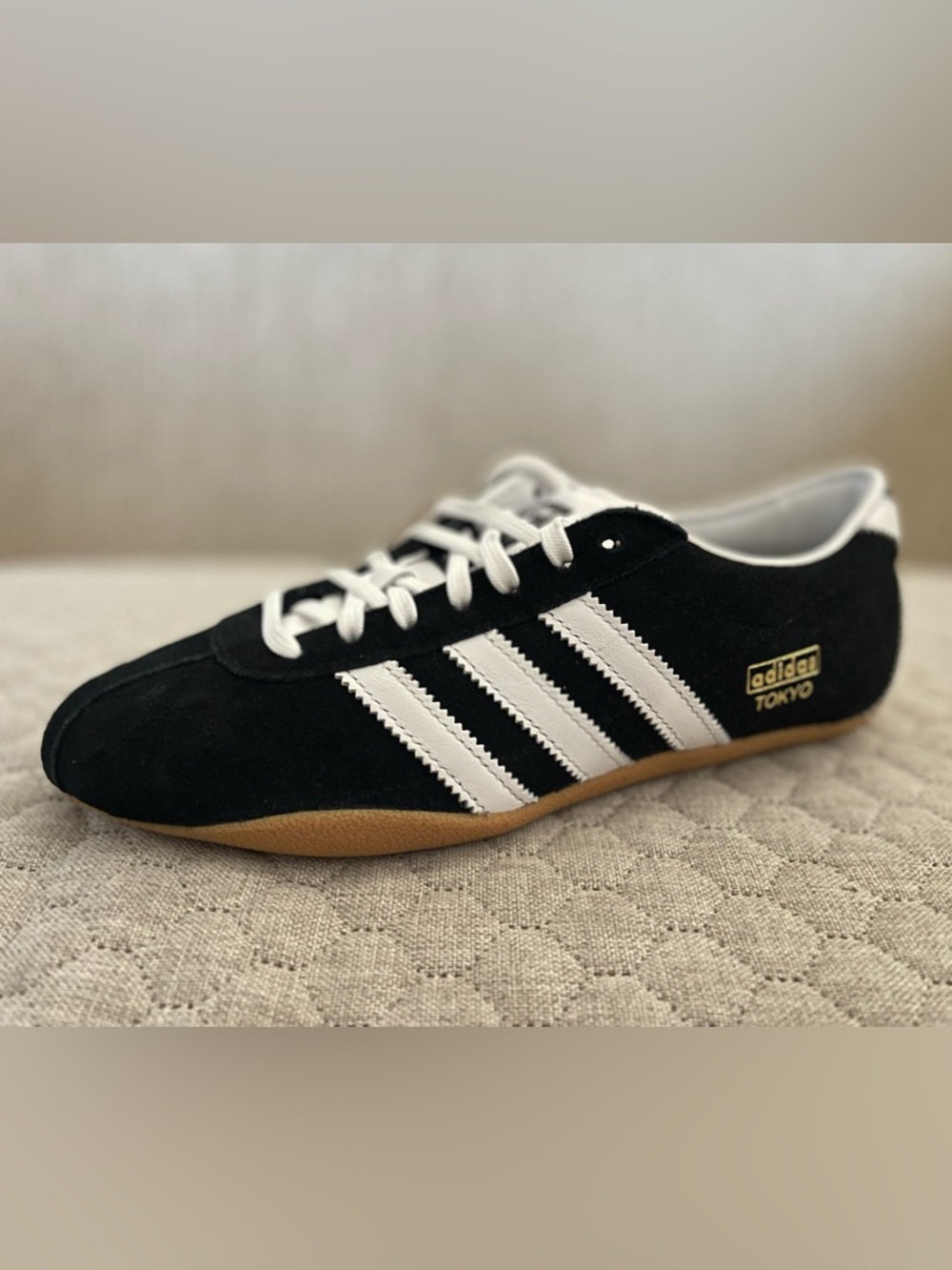 Size 7.5 - adidas Tokyo Black White Gum Suede Casual Shoes JI0183 Women's NEW